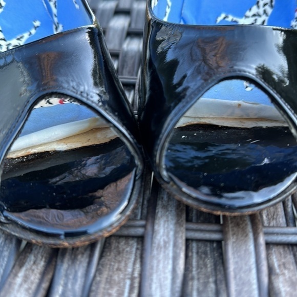 Stuart WEITZMAN Black Patent Leather Peep Toe Wedges - Picture 14 of 16